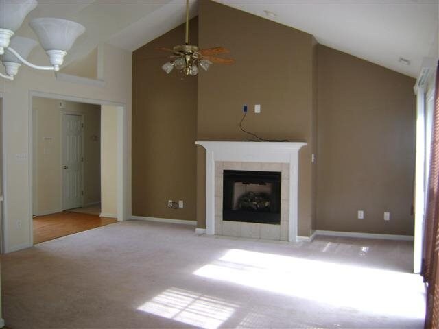 Building Photo - 105 England Ln