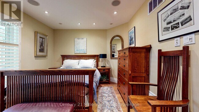 Photo du bâtiment - 434 Oxbow Crescent