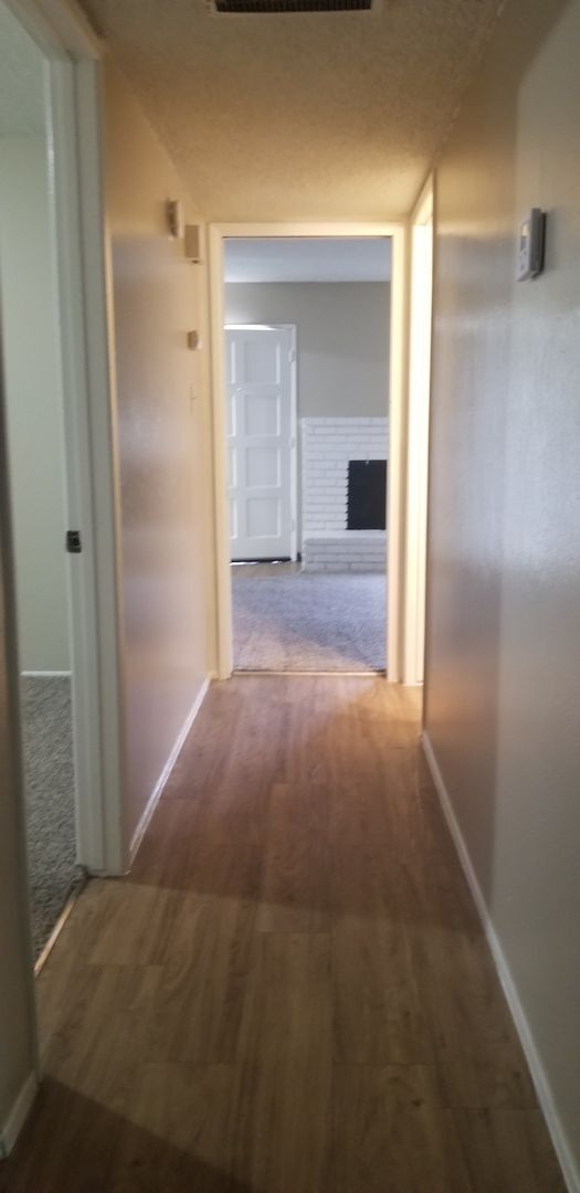 Foto del edificio - N. Halfmoon Dr. 2