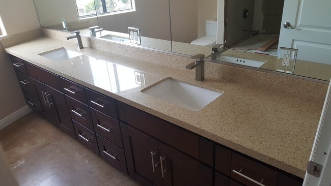 Master Bathroom - 308 Pershing Dr
