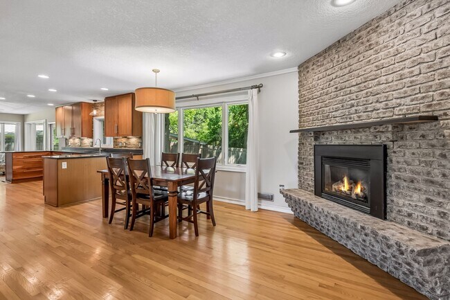 Foto del edificio - 6013 Porter Ln