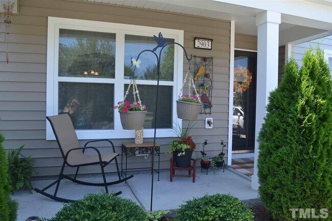 Foto del edificio - 2903 Berkeley Springs Pl