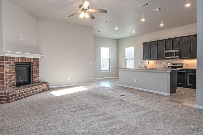 Building Photo - 2512 Outlaw Ct