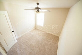Building Photo - 4620 Angus Dr