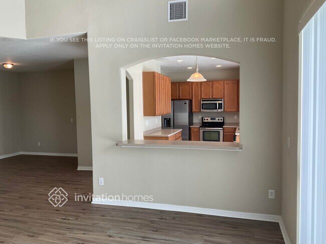 Foto del edificio - 16345 Dinsdale Dr