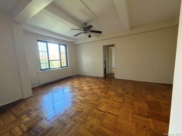 Foto del edificio - 1558 Unionport Rd
