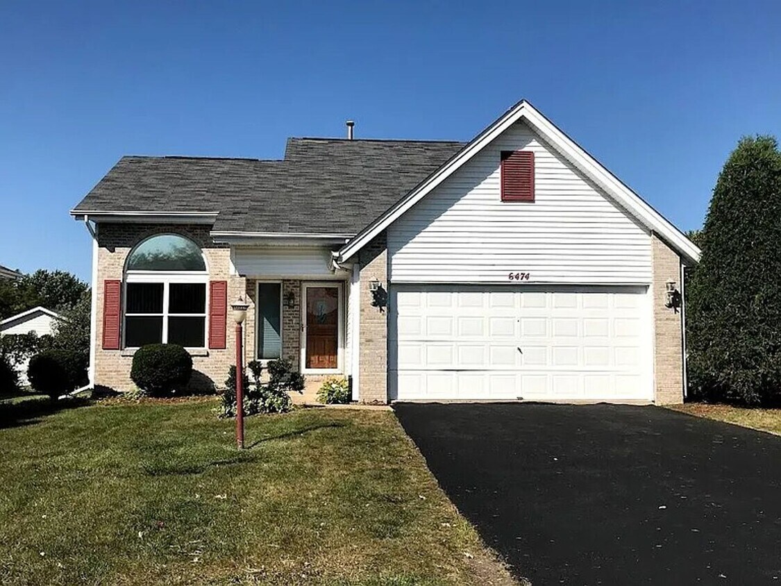 Foto principal - 6474 Wicklow Cl