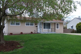 Building Photo - 2019 Cherry Rd