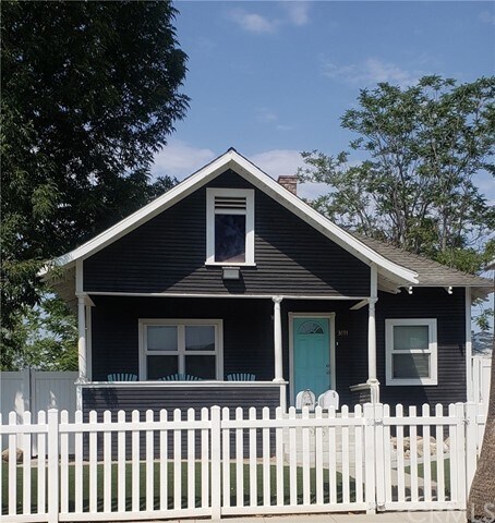 Primary Photo - 3891 5th St