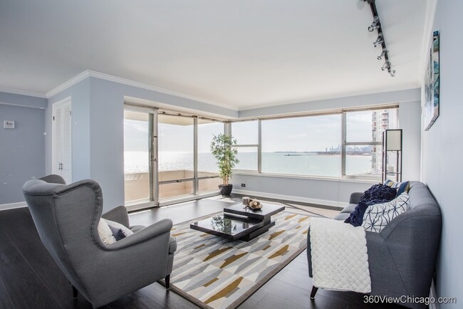 Foto del edificio - 6157 N Sheridan Rd