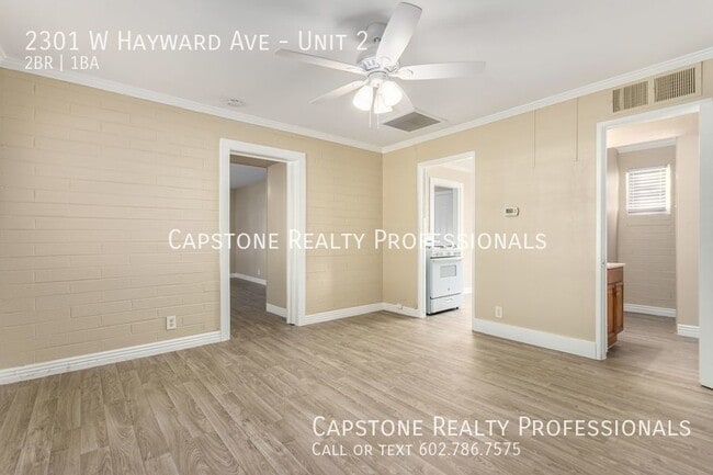 Building Photo - Move-In Ready: Spacious & Comfortable 2BR ...