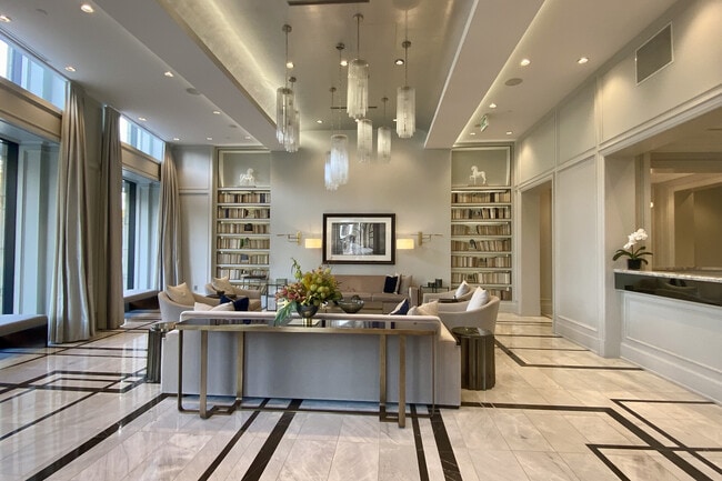 Photo du bâtiment - 181 Davenport Rd