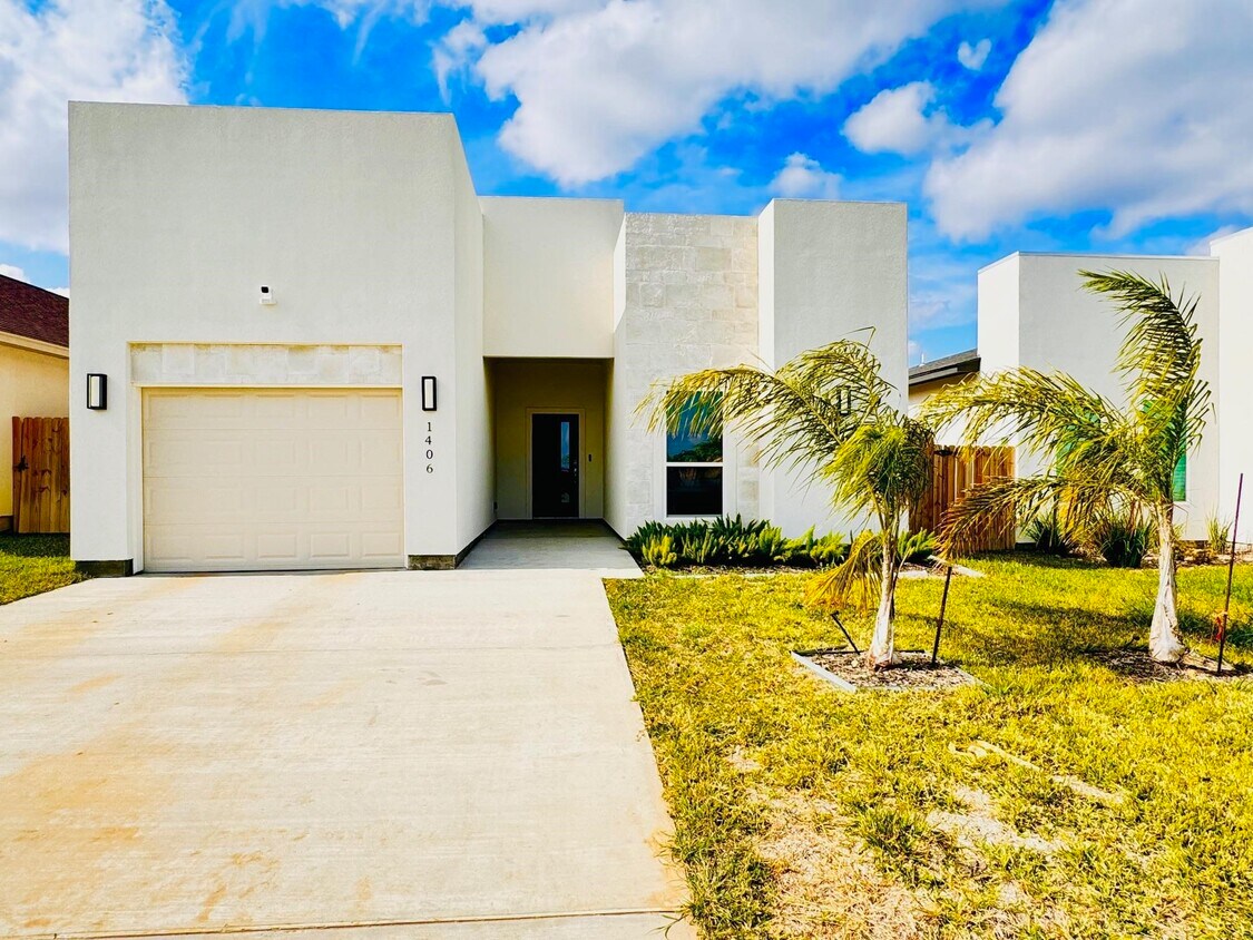 1406 El CAPORAL DR., Laredo, TX 78046 House Rental in Laredo, TX