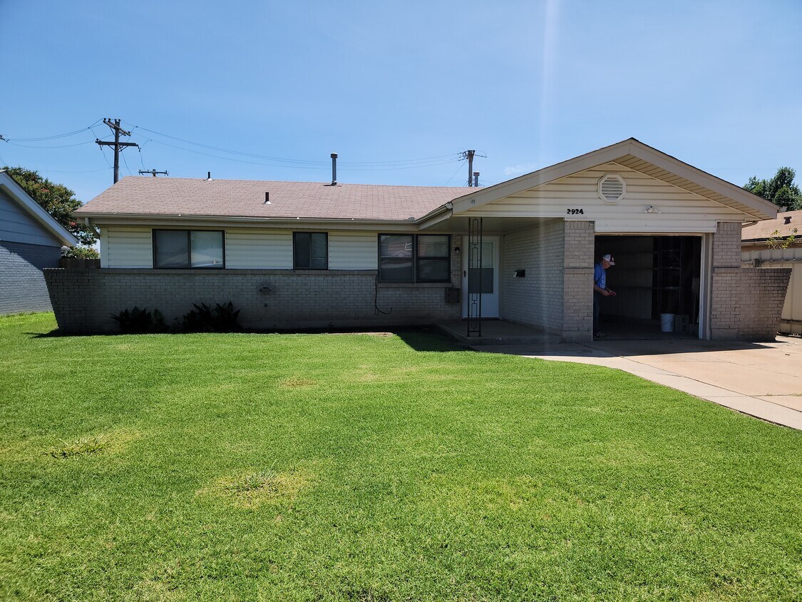 2924 SW 65th Pl, Oklahoma City, OK 73159 House Rental in Oklahoma