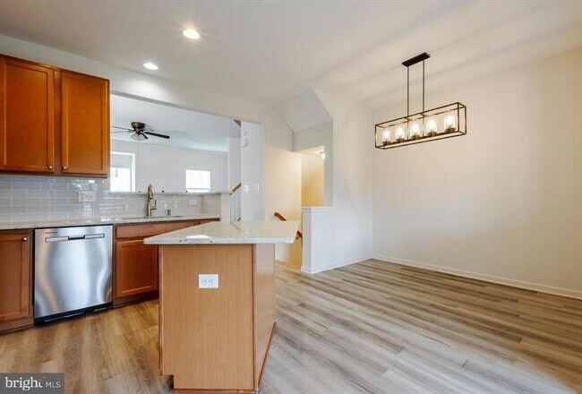 Foto del edificio - 520 Boxwood Ln