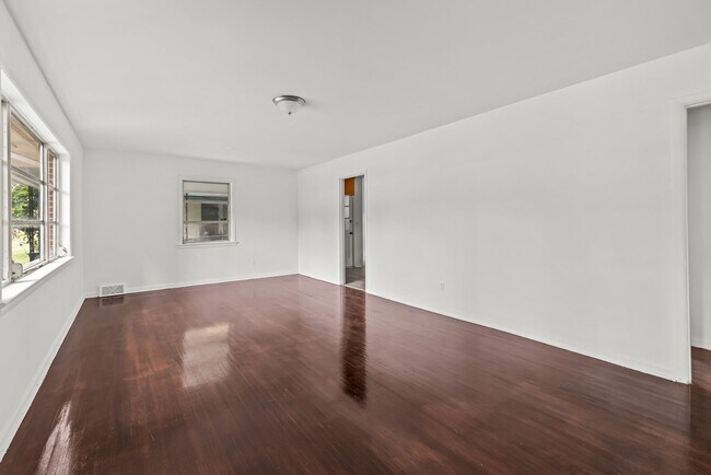 Foto del edificio - Newly Renovated Center Point Home