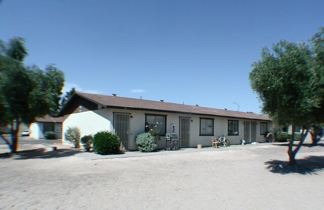Building Photo - Wallace Avenue Apartments