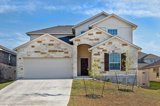 Building Photo - 5552 Bellissima Way