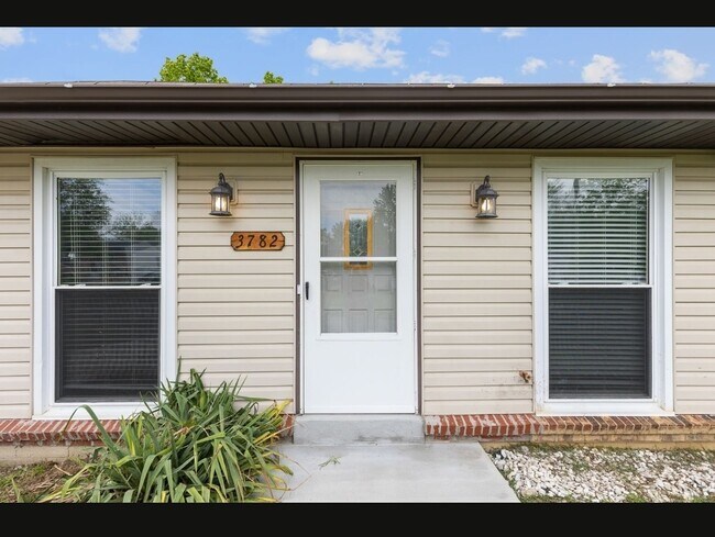 Photo - 3782 Feather Ln House