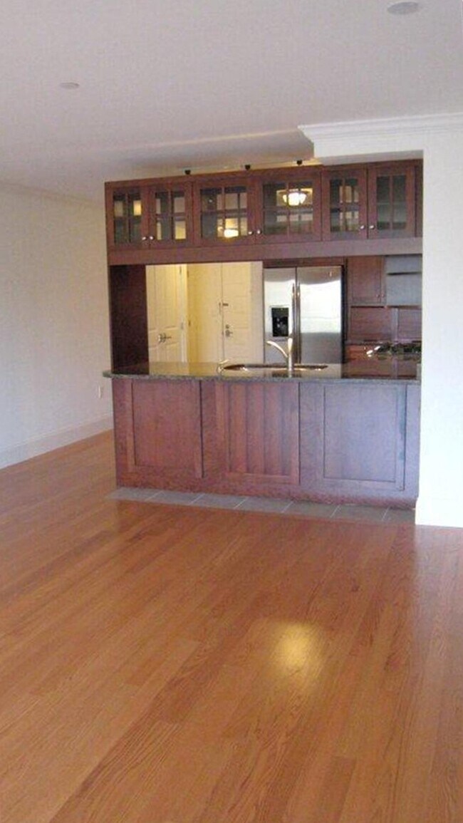 Foto del edificio - 155 Beacon St