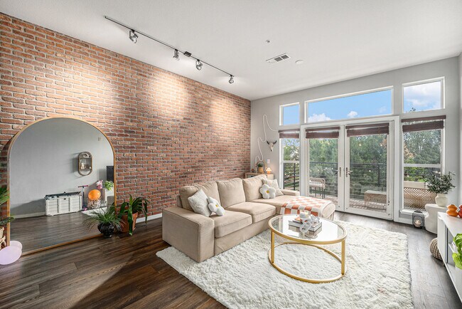 Foto del edificio - 7240 W Custer Ave