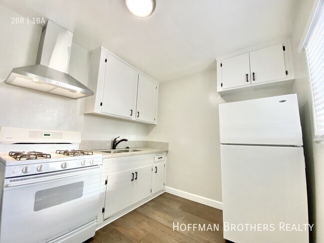Foto del edificio - 9450 S Western Ave
