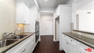 Building Photo - 1050 S Holt Ave