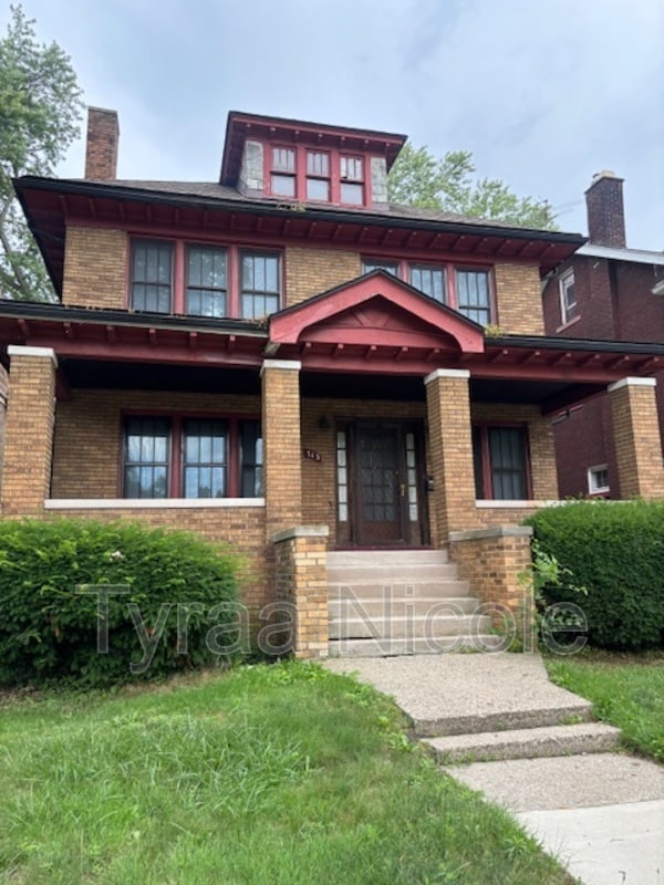 Building Photo - 713 Chalmers St