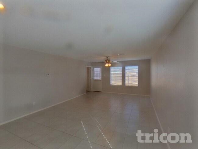 Foto del edificio - 112 Cornstalk Ln