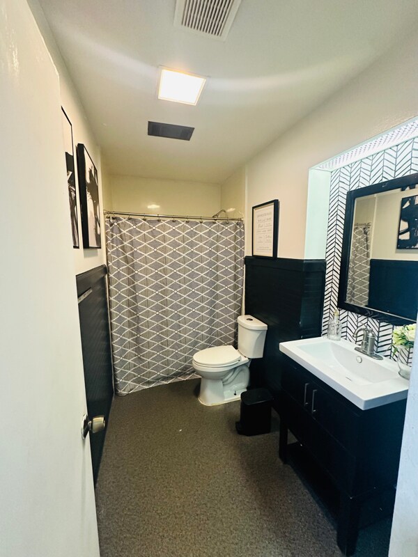 Foto del edificio - 8507 Wynlea St