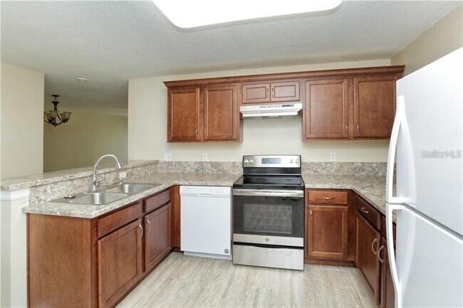 Foto del edificio - 8829 Grand Palms Cir