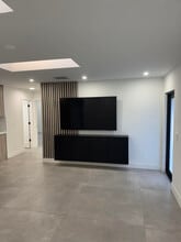 Building Photo - 1191 SW 15th St