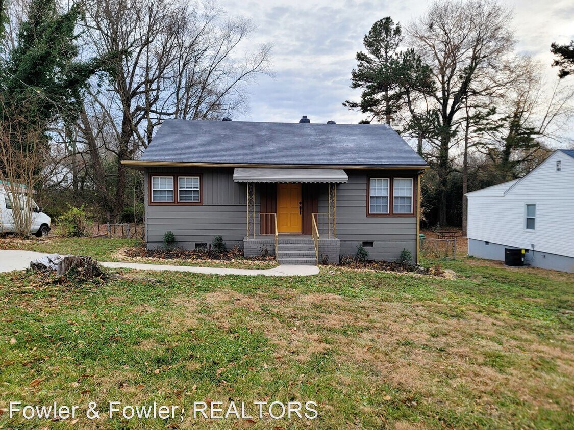Foto principal - 2 br, 1 bath House - 2302 Dallas Avenue