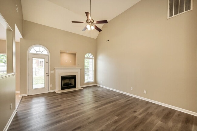Building Photo - 4029 Kristen St