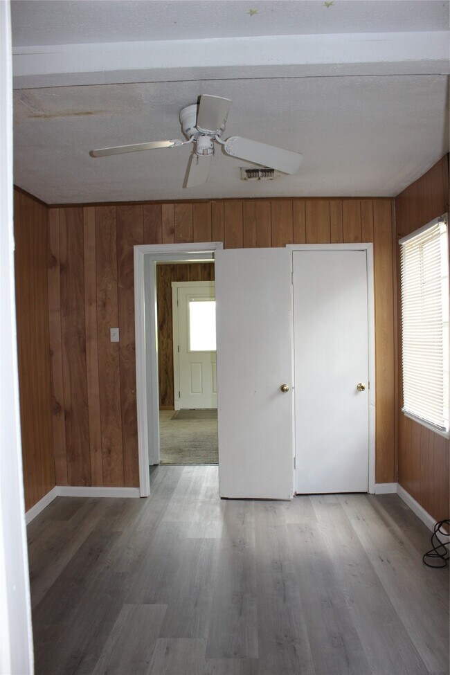 Foto del edificio - 622 S Hancock St