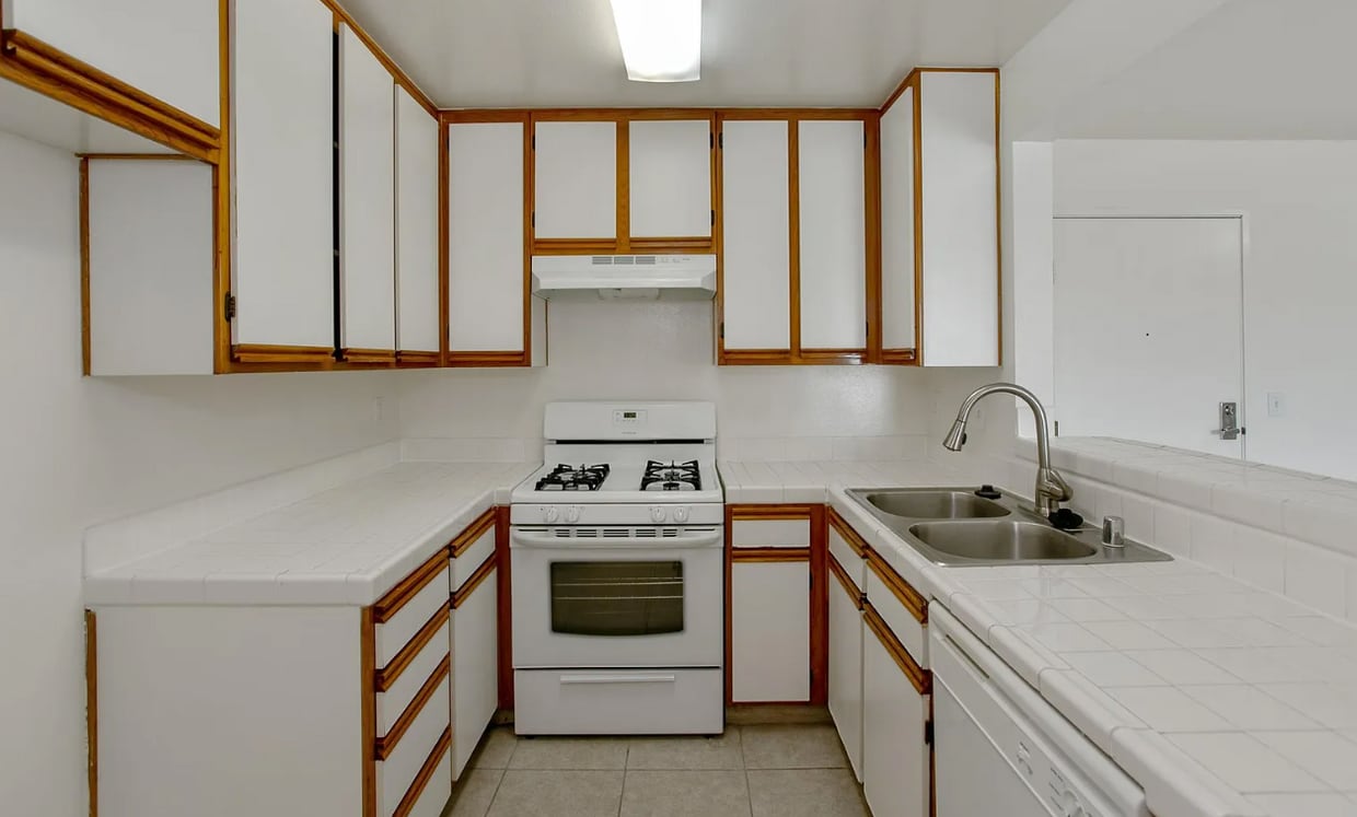 Primary Photo - 5541 Fulcher Ave
