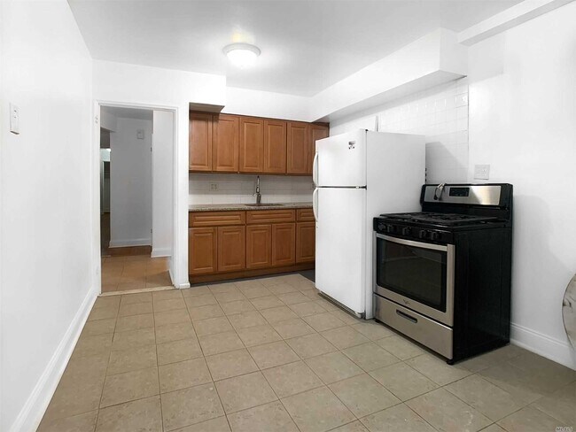 Building Photo - 22-25 73rd St