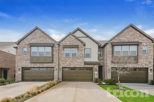 Building Photo - 5464 Sandstone Dr