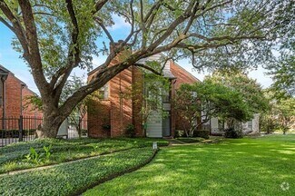 Building Photo - 4508 University Blvd