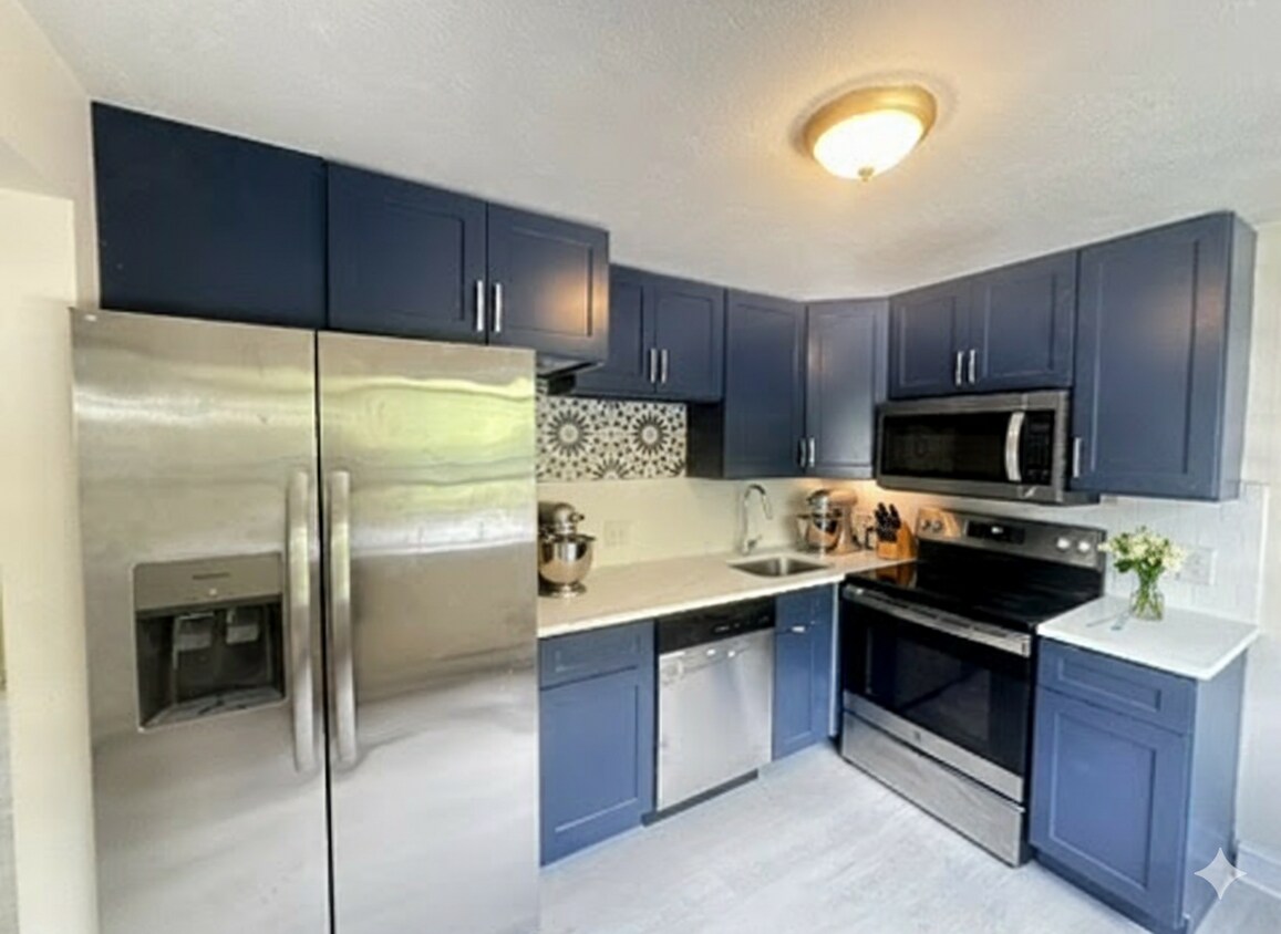 Foto principal - 8A Mayberry Dr