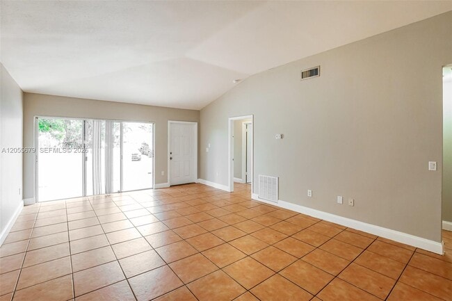 Building Photo - 10352 SW 208th Ln