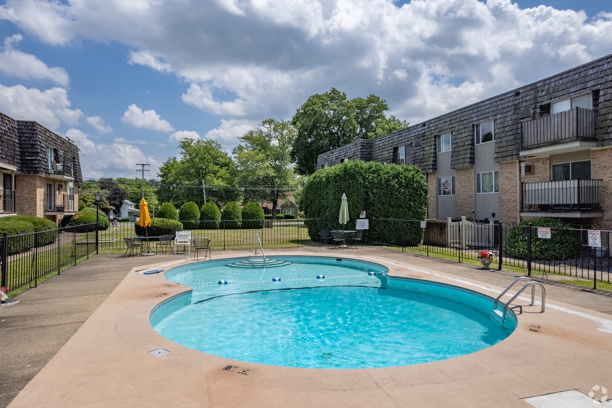 Ridgewood Apartments – photo 5