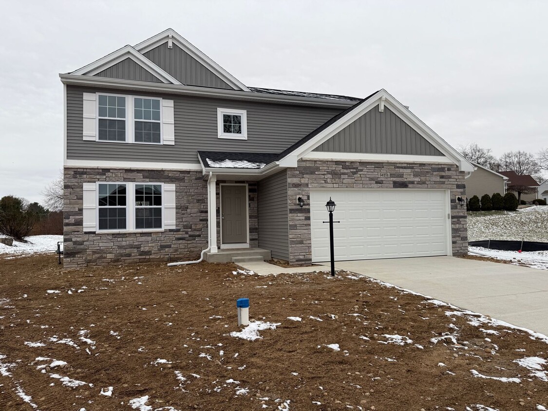 Foto principal - Nice New SIngle Family Home on Elkhart's N...