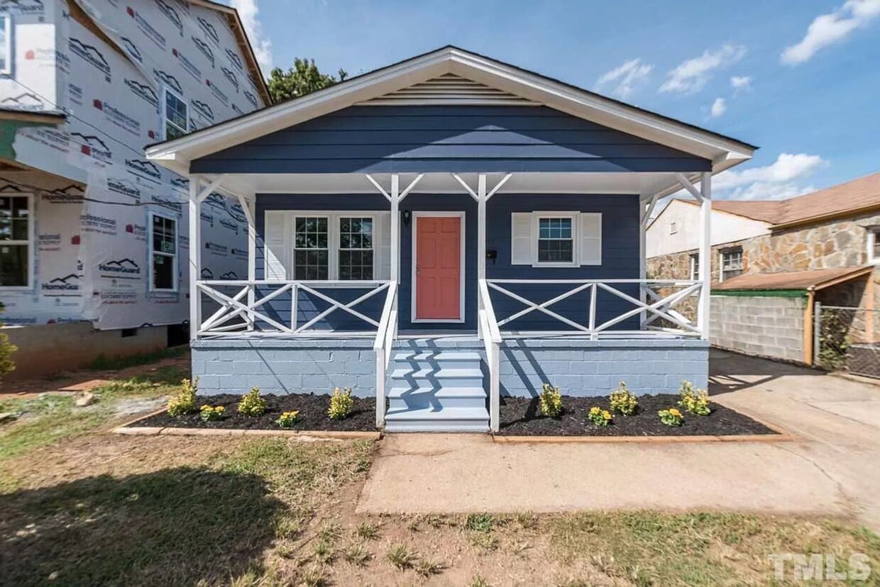 Foto principal - 1517 E Jones St