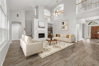 Building Photo - 6209 Fawnlake Dr