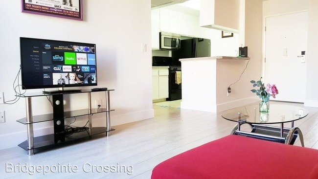 Building Photo - 511 Q St