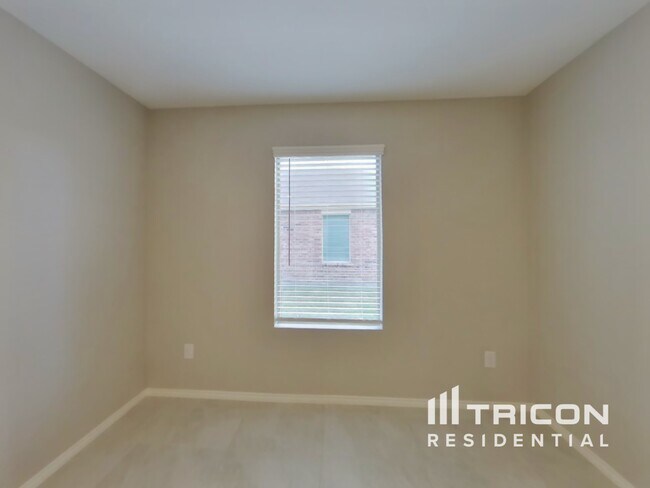 Foto del edificio - 1708 Clairborne Ct