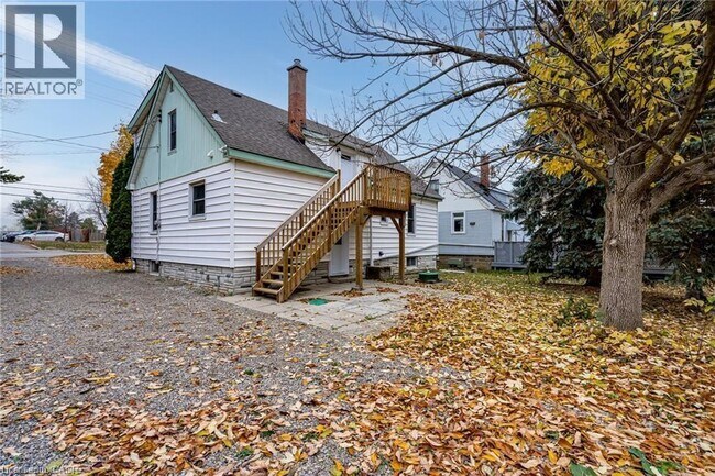 Photo du bâtiment - 2657 Binbrook Rd