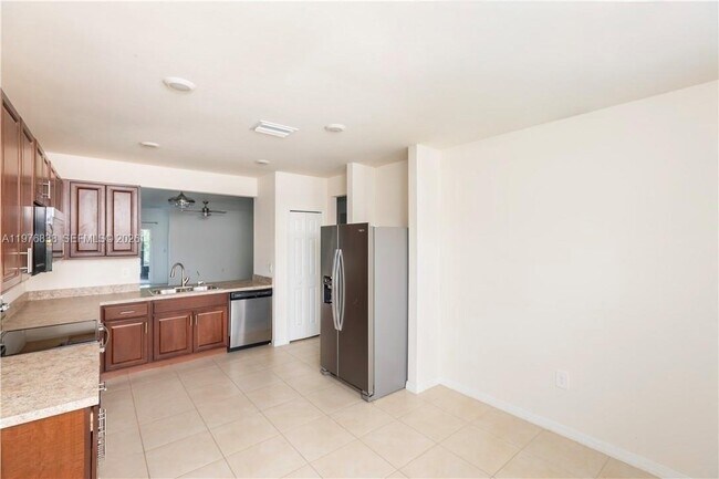 Foto del edificio - 2802 40th St SW