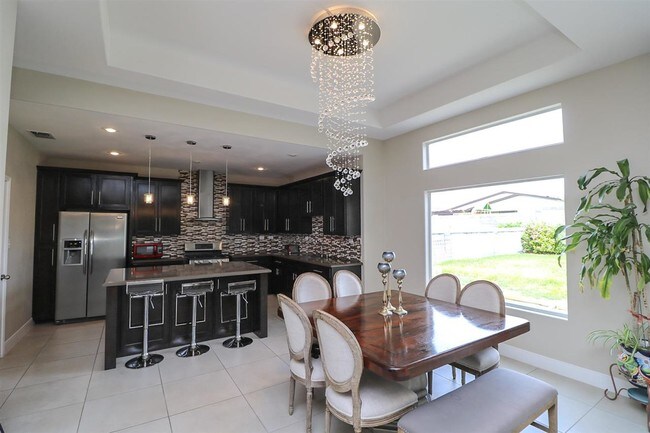 Building Photo - 2814 Hammett Dr